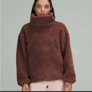 Lululemon warmth restore pullover